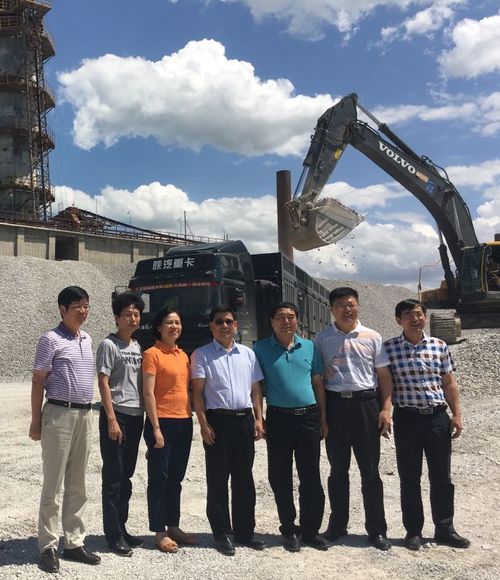 余仁貴：董飛龍到?？骗h(huán)彊公司檢查指導工作[3].jpg