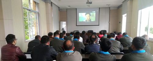 林雙英：永春分公司組織全體管理人員及黨員觀看廉潔電教片。.jpg
