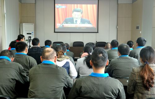陳宏金：永春分公司組織黨員E家學(xué)習(xí)活動。.jpg
