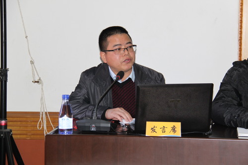 羅聯(lián)河：公司黨委組織開展學習貫徹黨的十九大精神專題黨課02.jpg