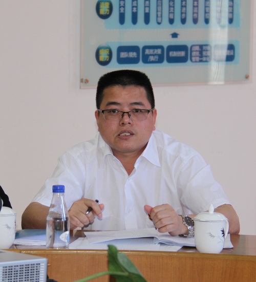 羅聯(lián)河：機(jī)關(guān)第一支部召開組織生活會暨民主評議黨員大會02[2].jpg