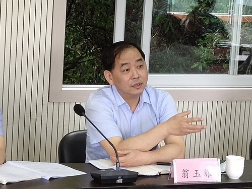 翁玉耀廳長在調研座談會上對企業(yè)高質量發(fā)展提出希望和要求_調整大小.jpg