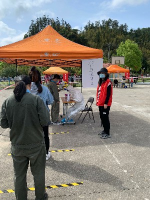 烽林林美玲：海峽科化烽林分公司積極參與核酸檢測演練，共筑全民健康防線 信息采集2~1.jpg