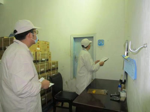 格式工廠龍巖分公�?郭芳�?檢查組到洞庫進(jìn)行檢�?.jpg
