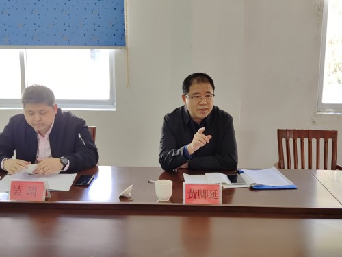 格式工廠福安胡廷淦：圖為黃卿延到福安分公司調(diào)�?(2).jpg