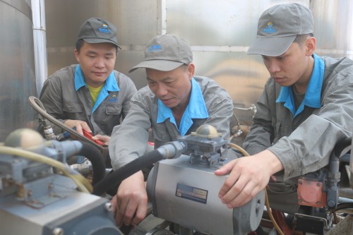 格式工廠龍巖分公�?吳瑤+現(xiàn)場實(shí)操.jpg